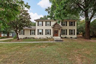 123 Waterford Place, Dothan, AL 36303