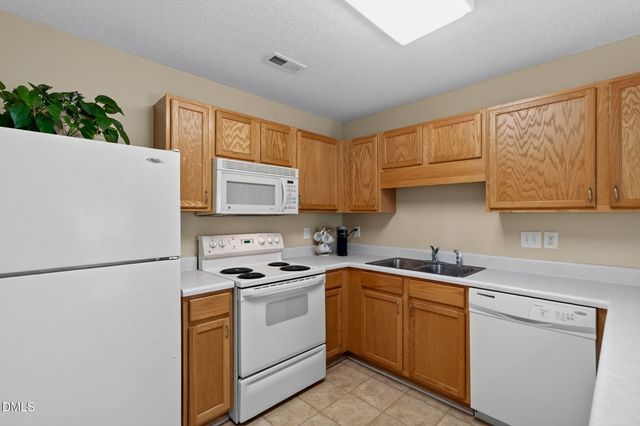 5512 Roan Mountain Place, Raleigh, NC 27613