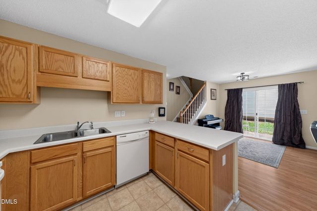 5512 Roan Mountain Place, Raleigh, NC 27613