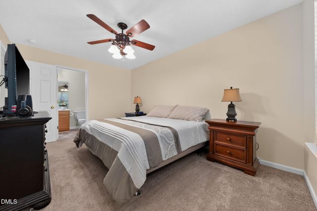 5512 Roan Mountain Place, Raleigh, NC 27613