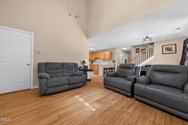 5512 Roan Mountain Place, Raleigh, NC 27613