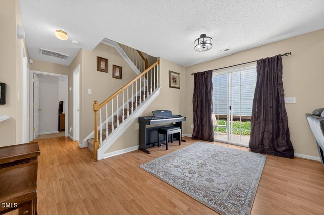 5512 Roan Mountain Place, Raleigh, NC 27613