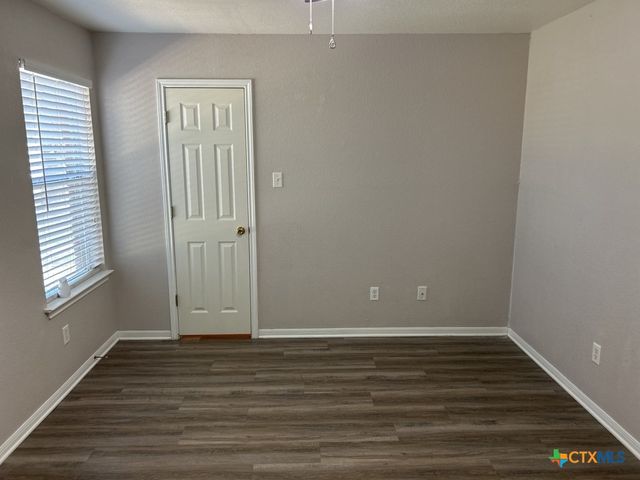 202 W Truman Avenue, Copperas Cove, TX 76522