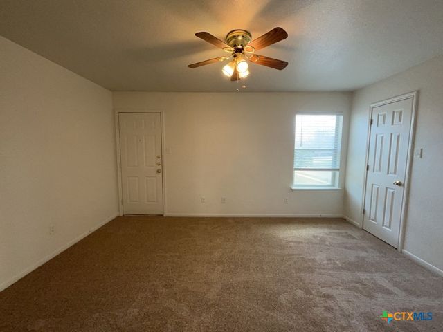202 W Truman Avenue, Copperas Cove, TX 76522
