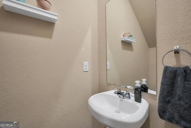 157 Oliver Drive, Locust Grove, GA 30248