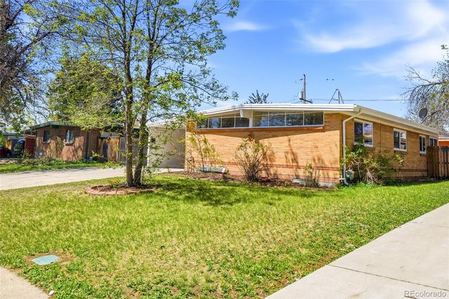 1349 S Chase Court, Lakewood, CO 80232