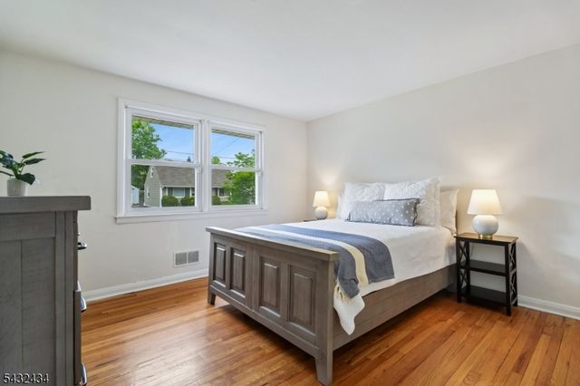 26 Rutgers Pl, Bloomfield Twp., NJ 07003