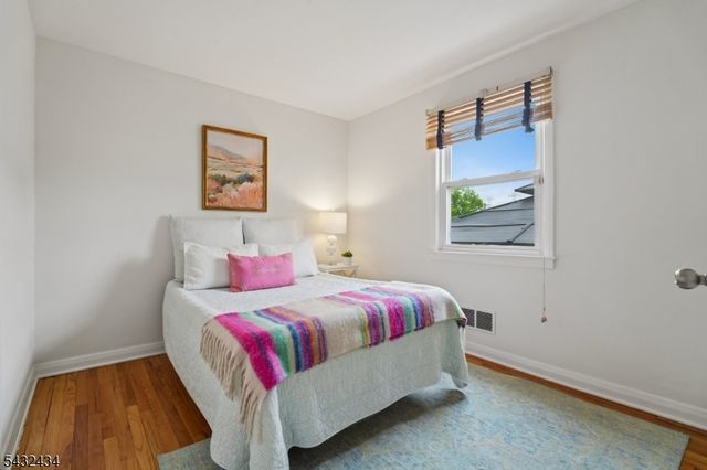 26 Rutgers Pl, Bloomfield Twp., NJ 07003