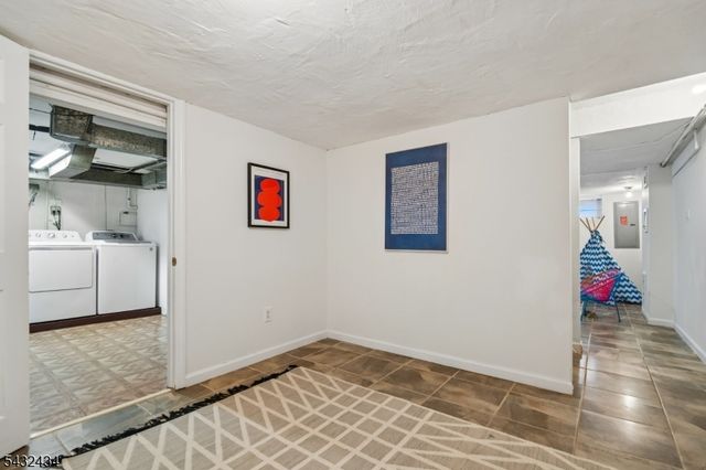 26 Rutgers Pl, Bloomfield Twp., NJ 07003