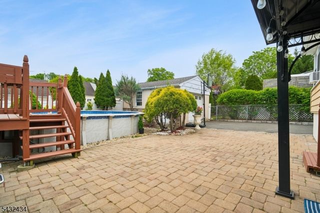 26 Rutgers Pl, Bloomfield Twp., NJ 07003