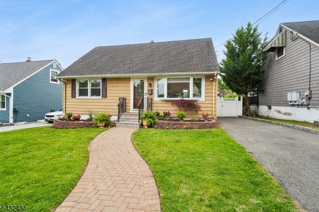 26 Rutgers Pl, Bloomfield Twp., NJ 07003