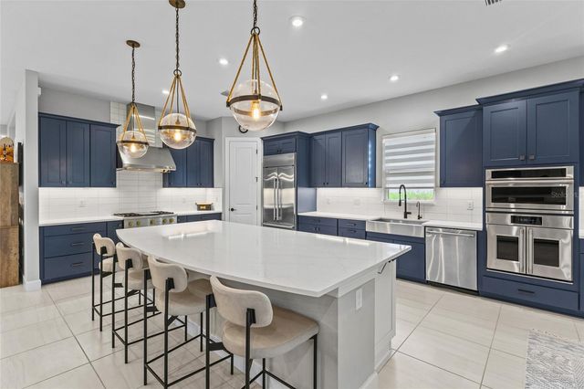 10342 MORNING MIST LANE, Sarasota, FL 34241