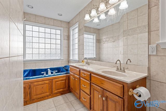 3592 Al Highway 35, Section, AL 35771