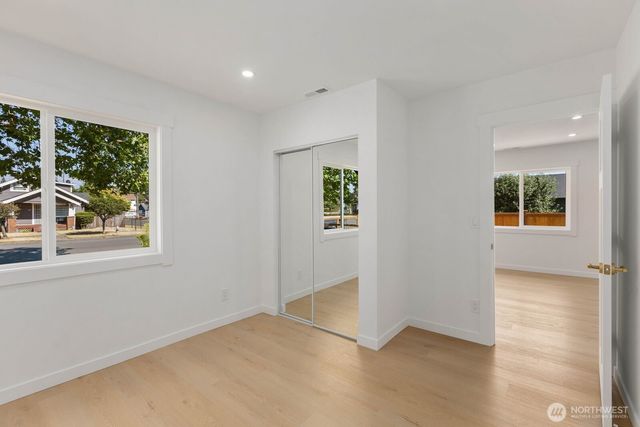 6648 S Lawrence Street, Tacoma, WA 98409
