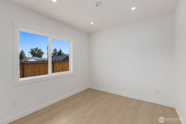 6648 S Lawrence Street, Tacoma, WA 98409