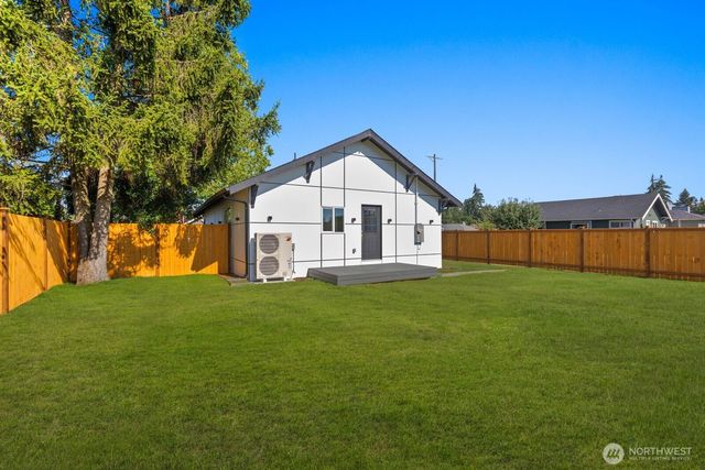 6648 S Lawrence Street, Tacoma, WA 98409