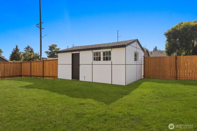6648 S Lawrence Street, Tacoma, WA 98409