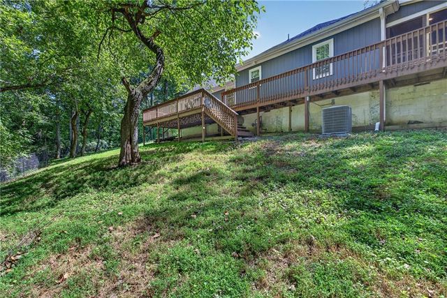 89 Silas King Street, Buford, GA 30518