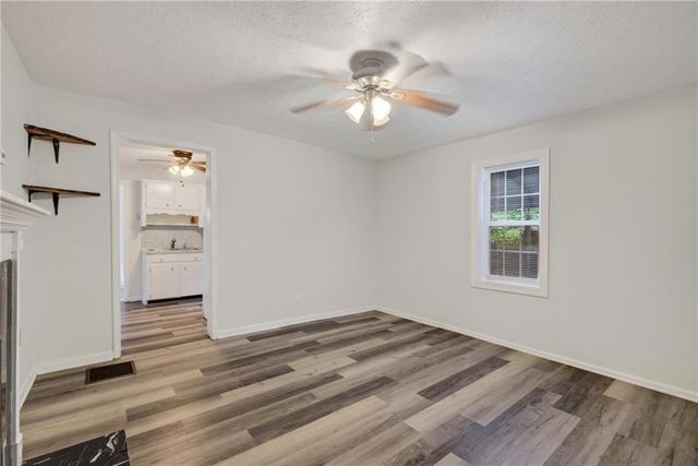 89 Silas King Street, Buford, GA 30518