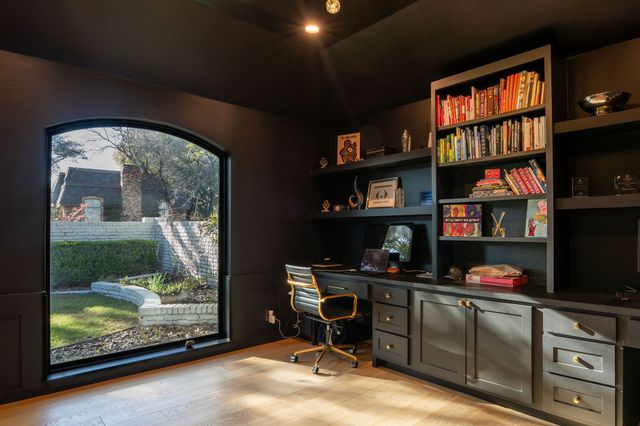 5702 Bent Trail, Dallas, TX 75248