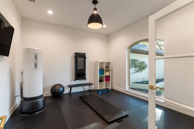 5702 Bent Trail, Dallas, TX 75248