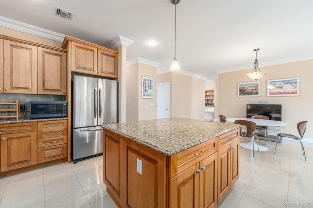 90 Caiola Court, Greenport, NY 11944