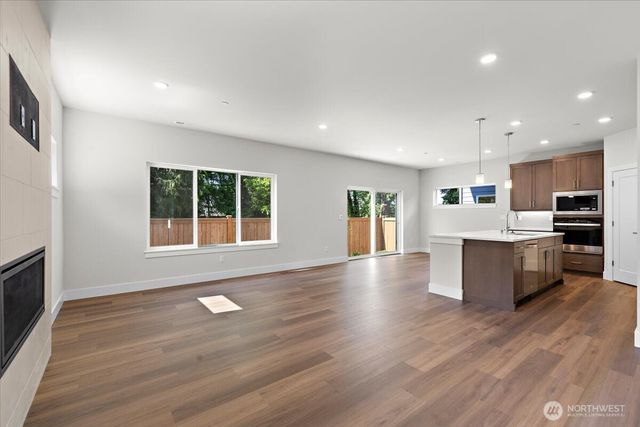 17919 Sunset Road, Bothell, WA 98012