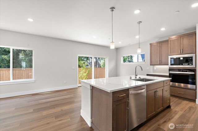 17919 Sunset Road, Bothell, WA 98012