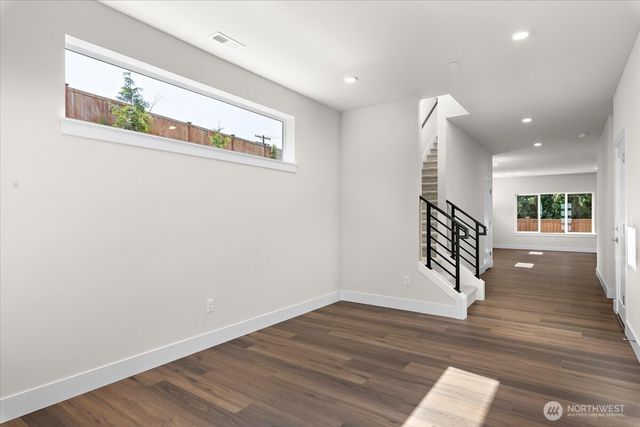 17919 Sunset Road, Bothell, WA 98012