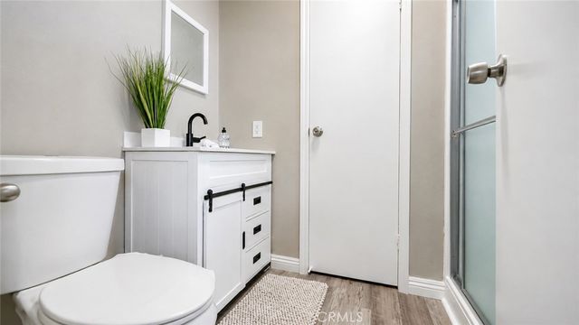 530 W Devonshire Avenue 19, Hemet, CA 92543
