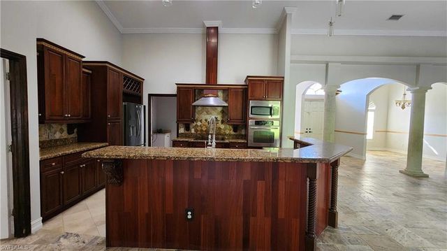 2508 14th ST W, Lehigh Acres, FL 33971