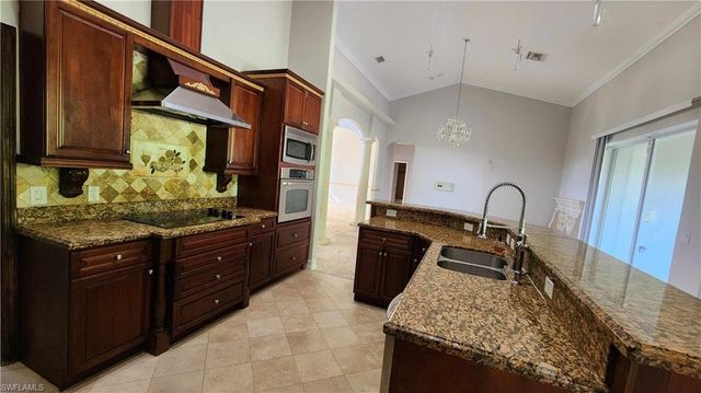 2508 14th ST W, Lehigh Acres, FL 33971