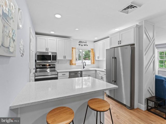 181 SOMERSET DR, Willingboro, NJ 08046