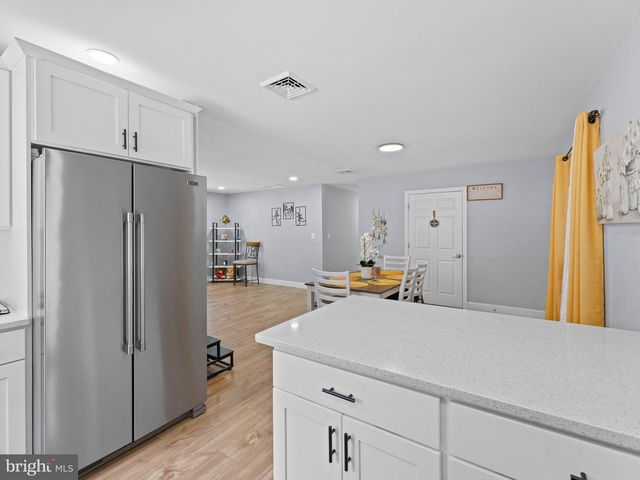 181 SOMERSET DR, Willingboro, NJ 08046