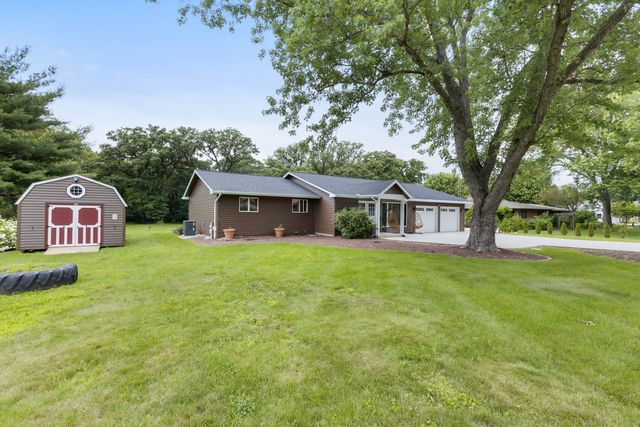 83 S Linden Drive, Plano, IL 60545