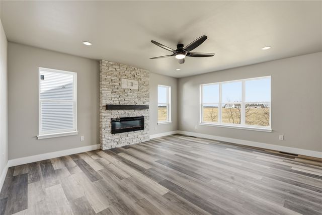 808 Crestview, Solon, IA 52333