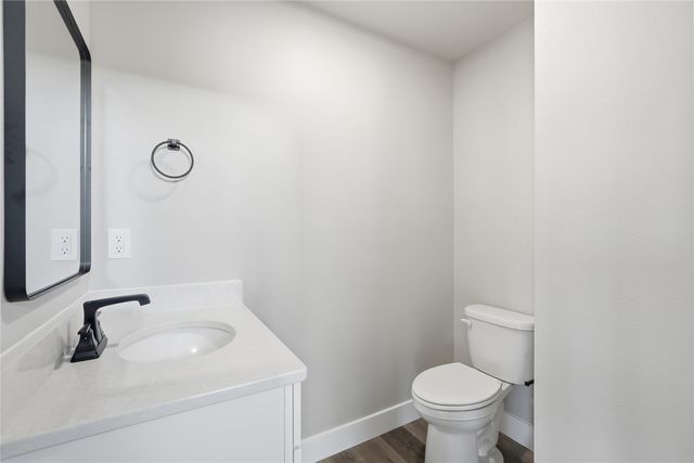 808 Crestview, Solon, IA 52333