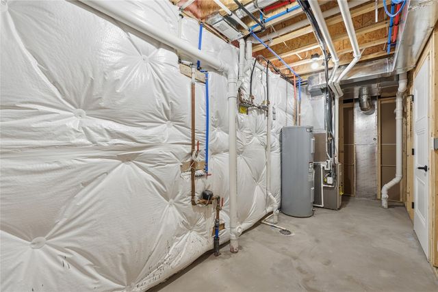 808 Crestview, Solon, IA 52333