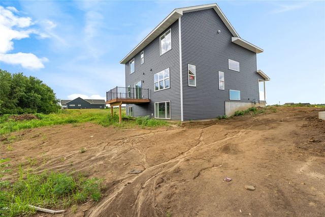 808 Crestview, Solon, IA 52333