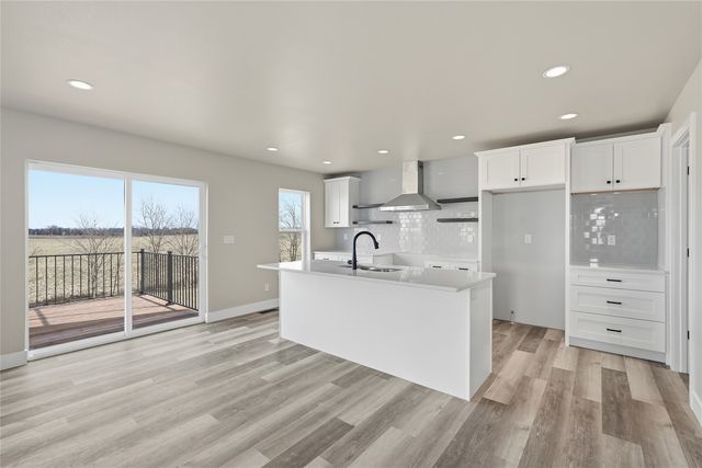 808 Crestview, Solon, IA 52333