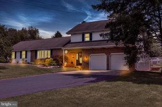 254 KATHY CT, Lebanon, PA 17042