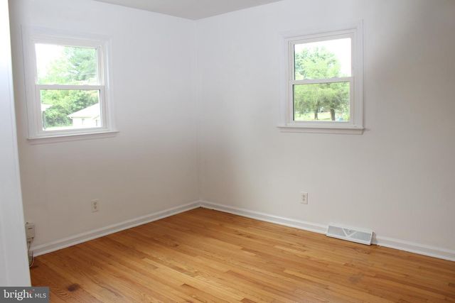 803 GRAFTON ST, Fredericksburg, VA 22405
