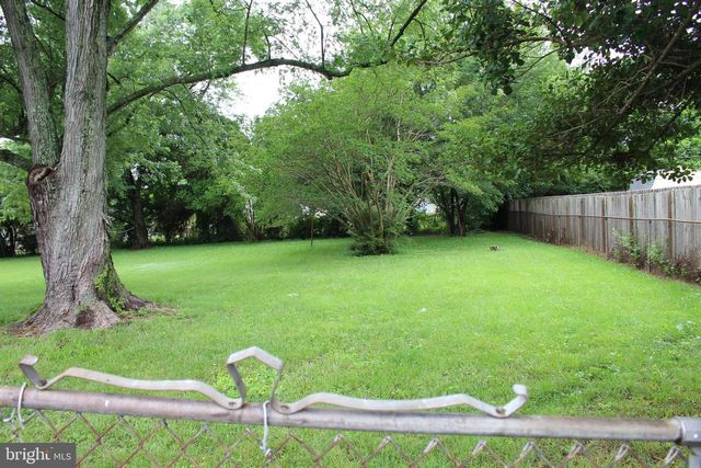 803 GRAFTON ST, Fredericksburg, VA 22405