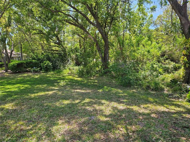 2418 NANTUCKET FIELD WAY, Sun City Center, FL 33573
