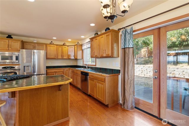 3215 Rickey Road NE, Bremerton, WA 98310