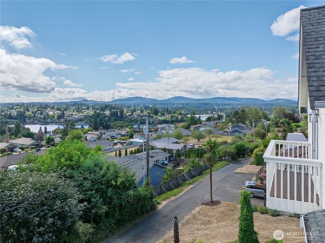 3215 Rickey Road NE, Bremerton, WA 98310