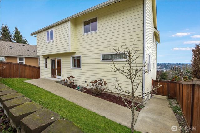 3215 Rickey Road NE, Bremerton, WA 98310
