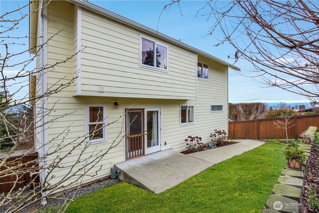 3215 Rickey Road NE, Bremerton, WA 98310