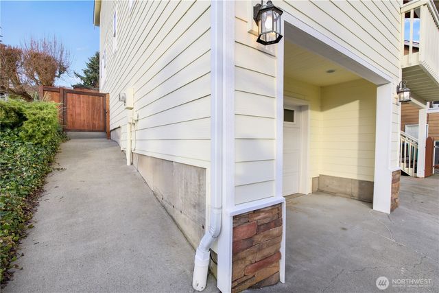 3215 Rickey Road NE, Bremerton, WA 98310