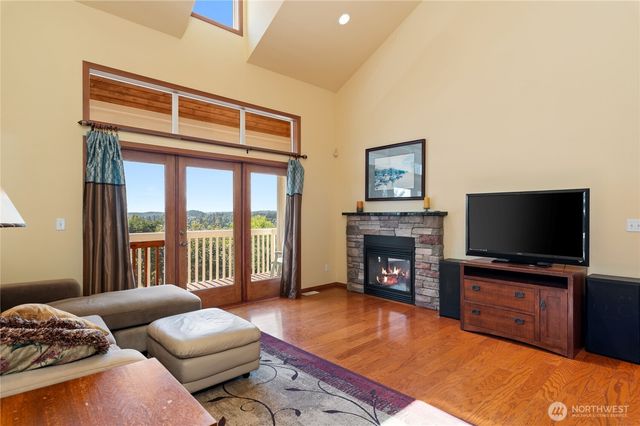 3215 Rickey Road NE, Bremerton, WA 98310